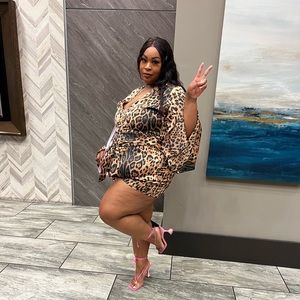 Meet your Posher, Alexus